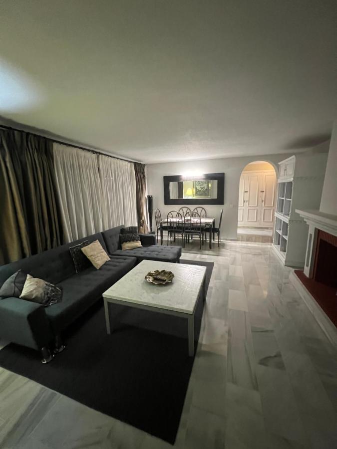 Puerto Banus Lägenhet Marbella Exteriör bild
