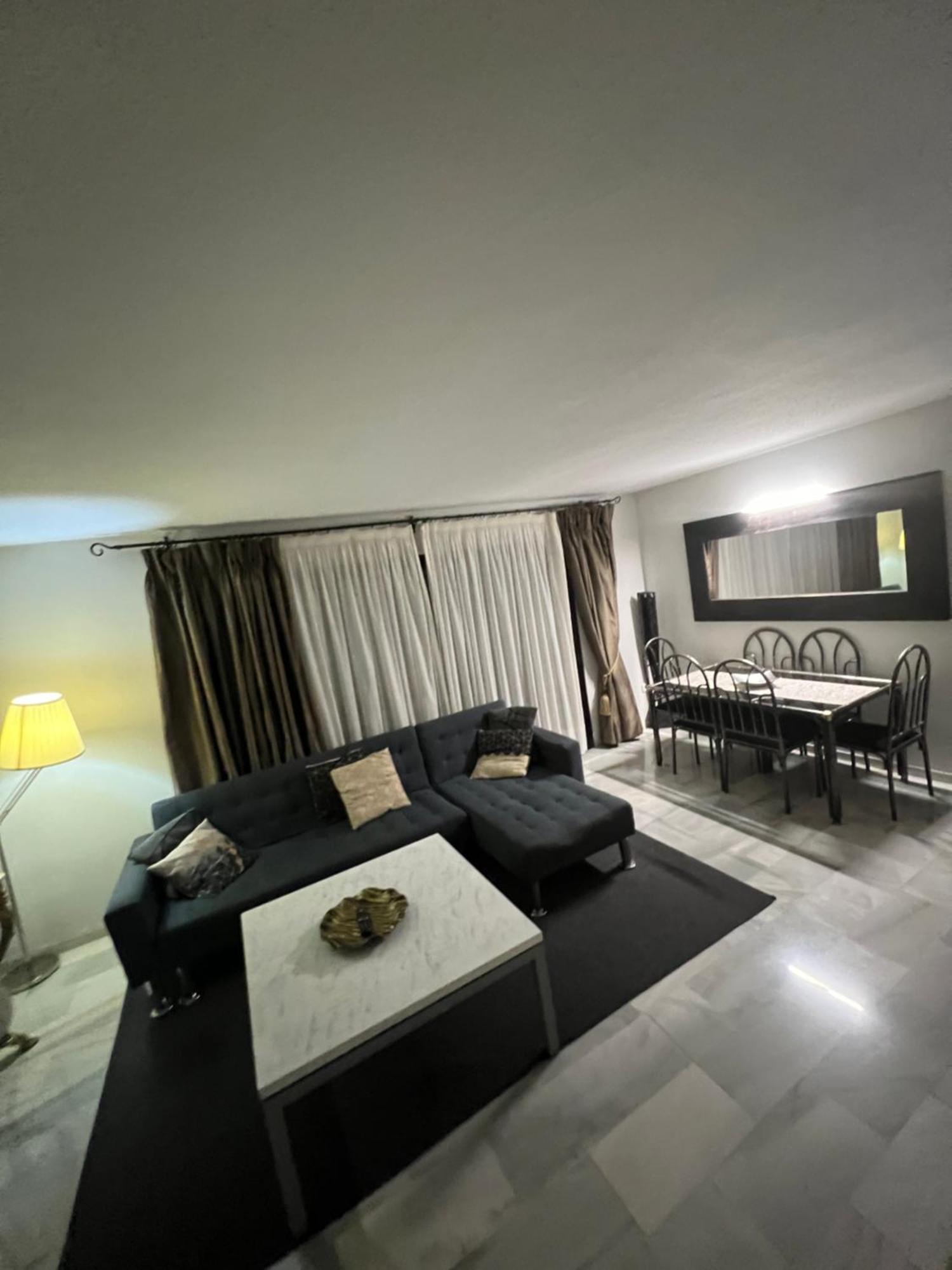 Puerto Banus Lägenhet Marbella Exteriör bild